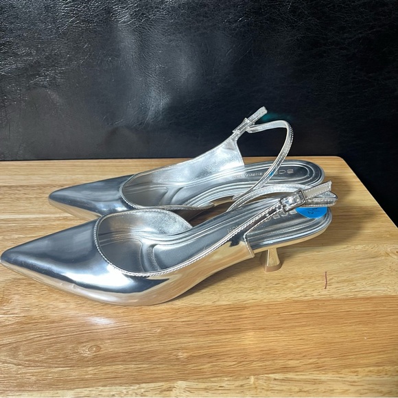 BCBG Silver Kitten Heels Size 7.5 - Picture 2 of 10